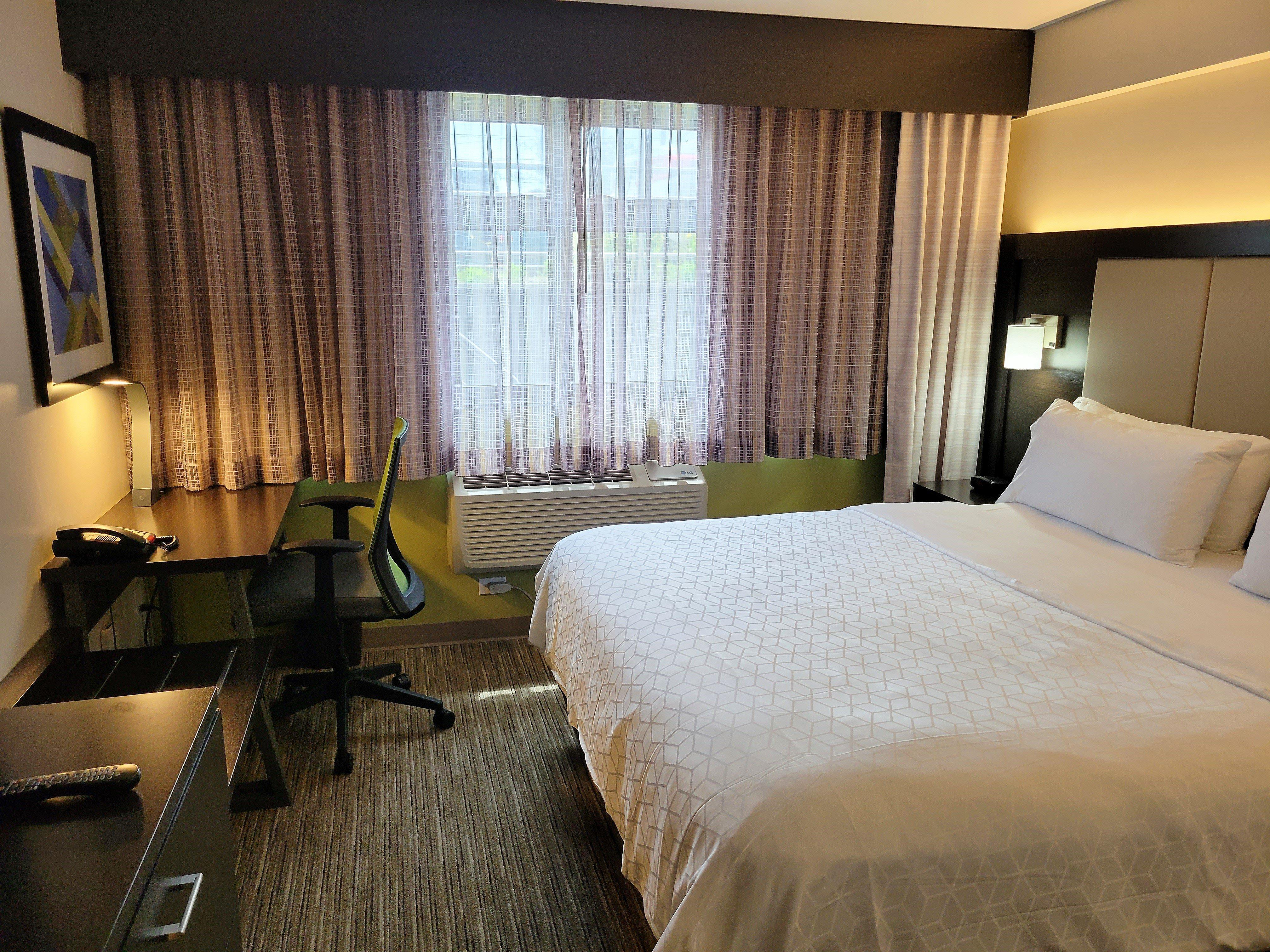 Holiday Inn Express Maspeth By Ihg Нью-Йорк Экстерьер фото
