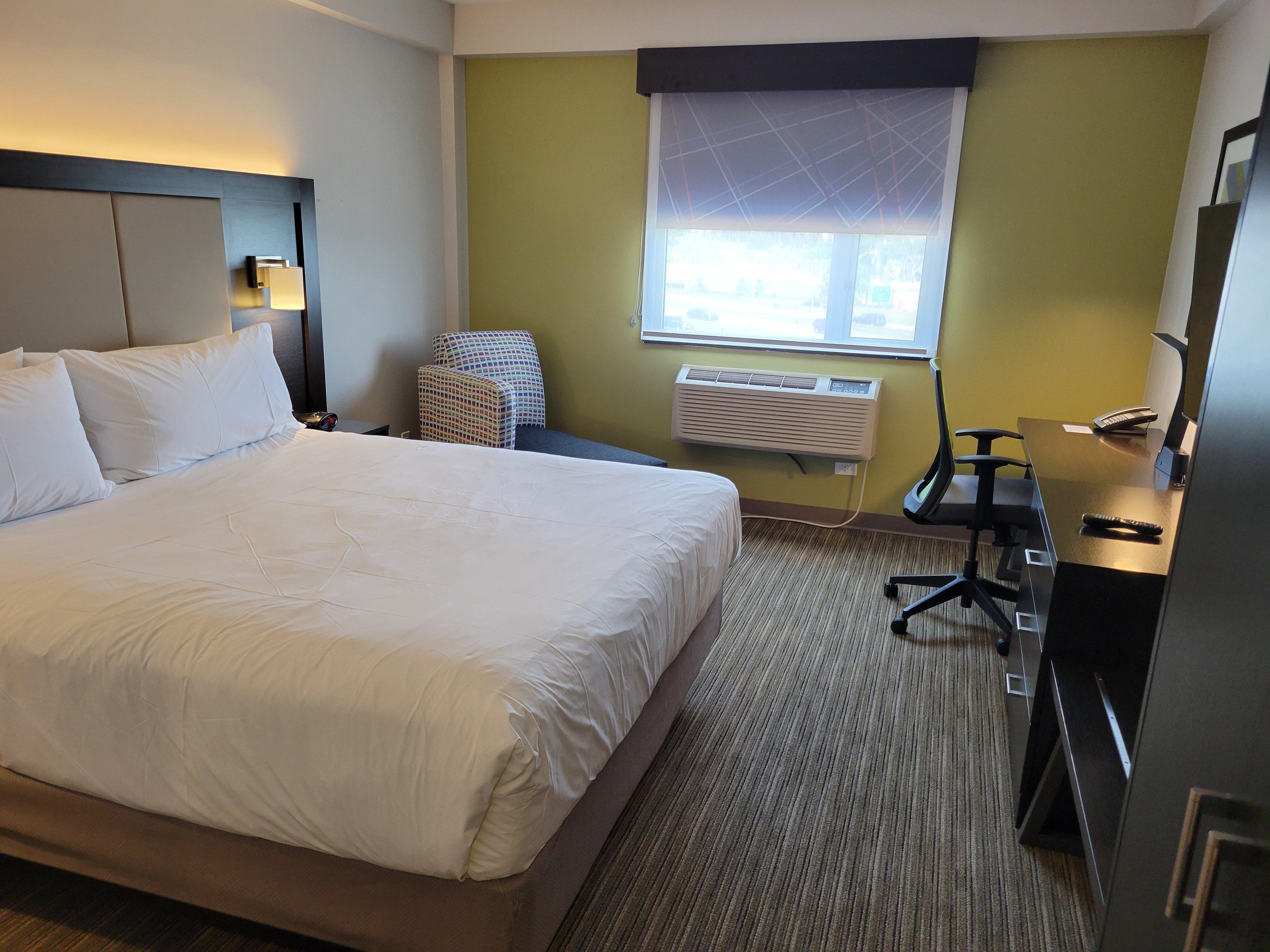 Holiday Inn Express Maspeth By Ihg Нью-Йорк Экстерьер фото
